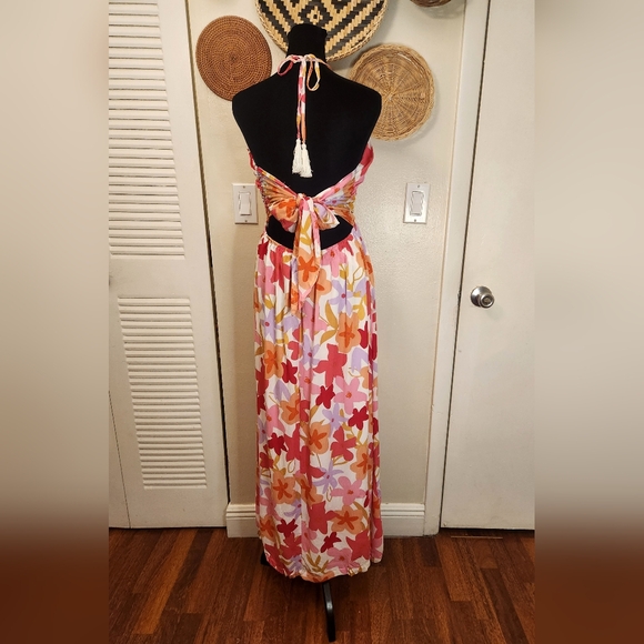Multi Colored Floral Maxi Dress With Side Split - Picture 7 of 10